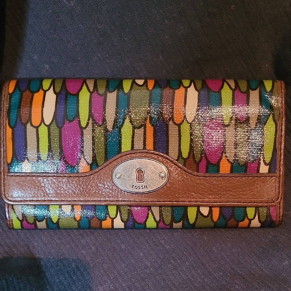 Fossil Multicolor Patterned Leather Clutch Wallet with Brown Trim